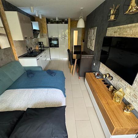 Apartment Astra With Private Parking Split Luaran gambar