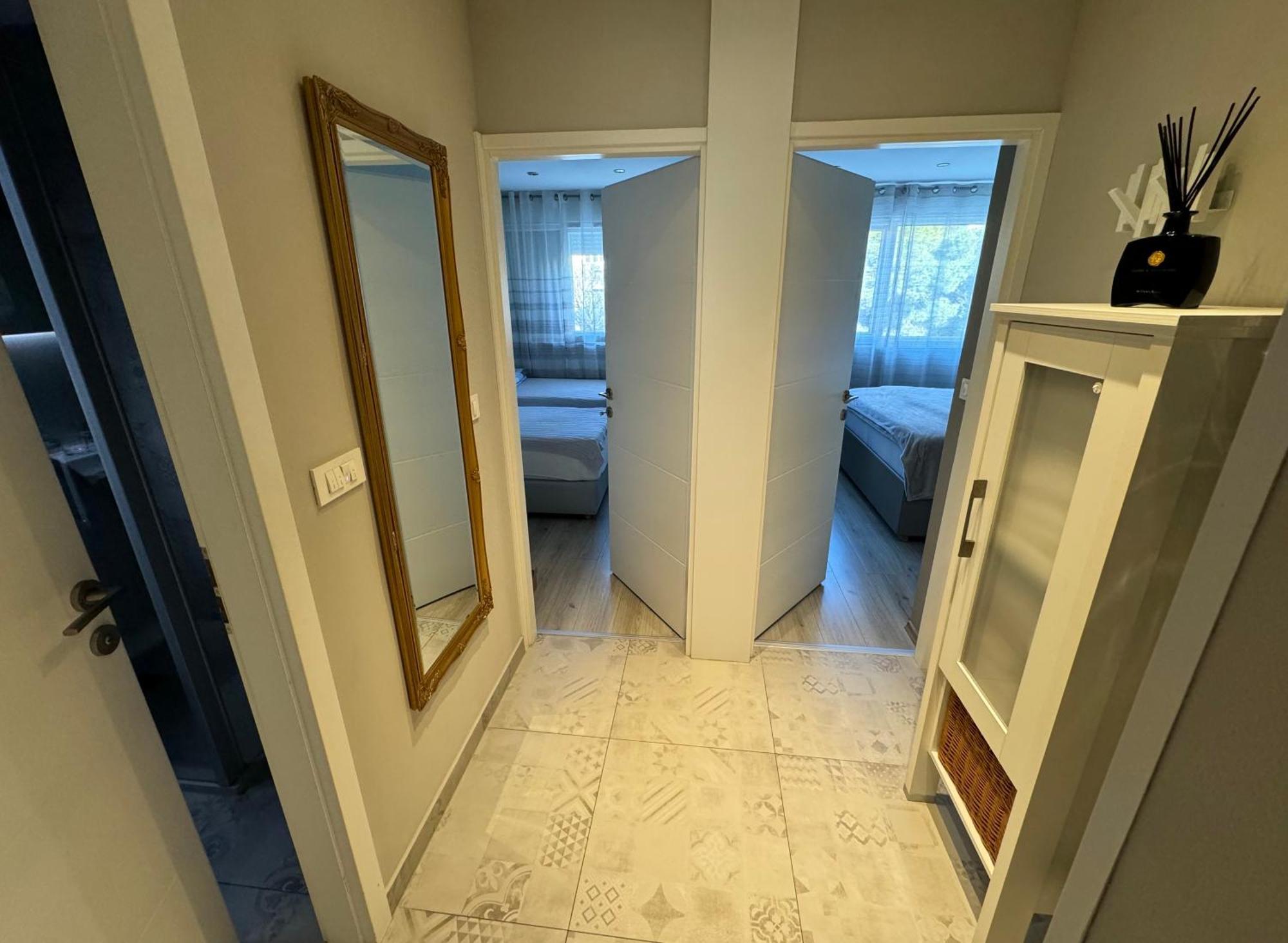 Apartment Astra With Private Parking Split Luaran gambar