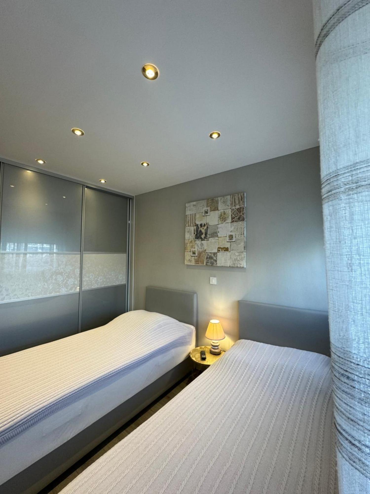 Apartment Astra With Private Parking Split Luaran gambar