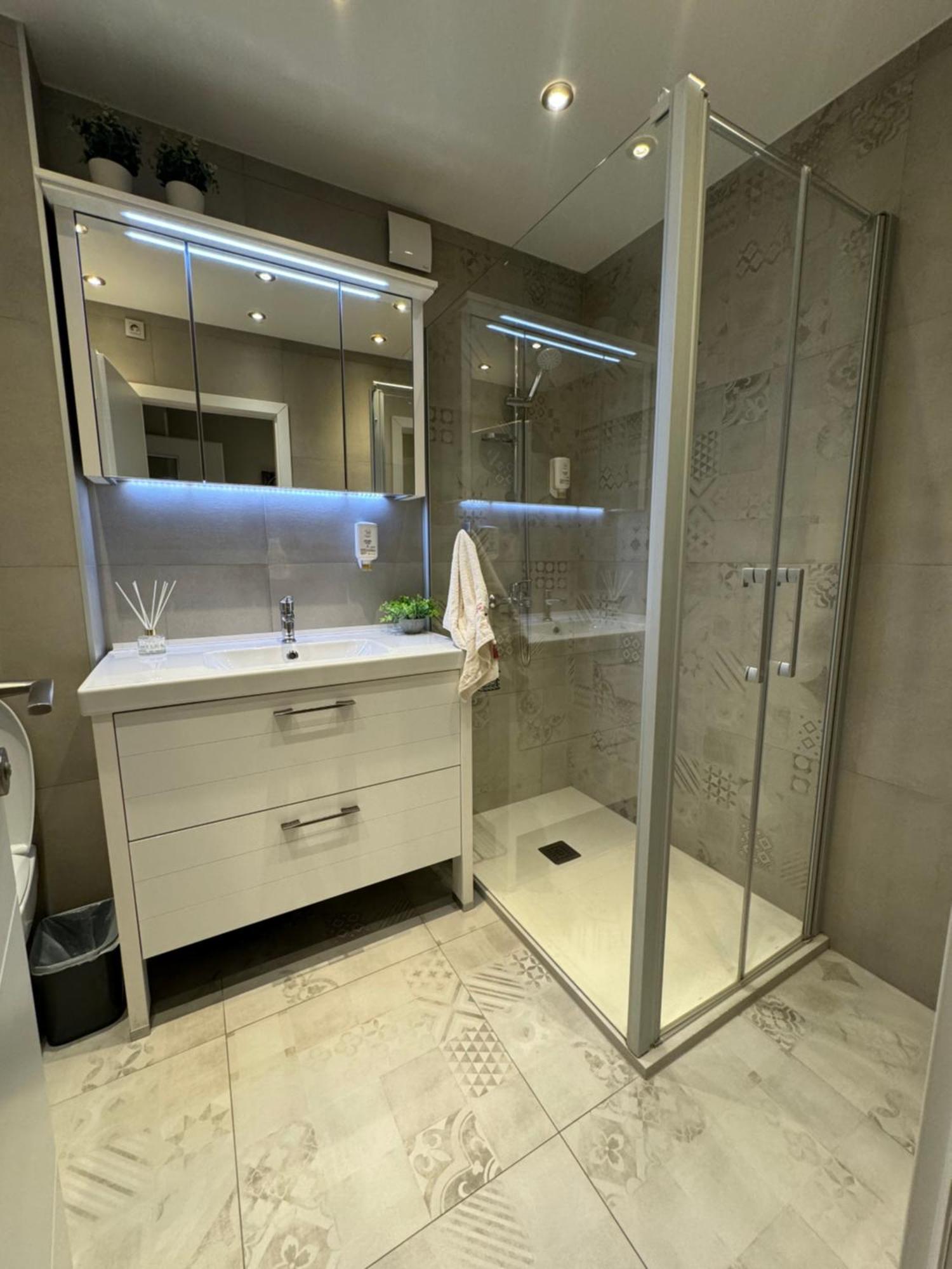 Apartment Astra With Private Parking Split Luaran gambar