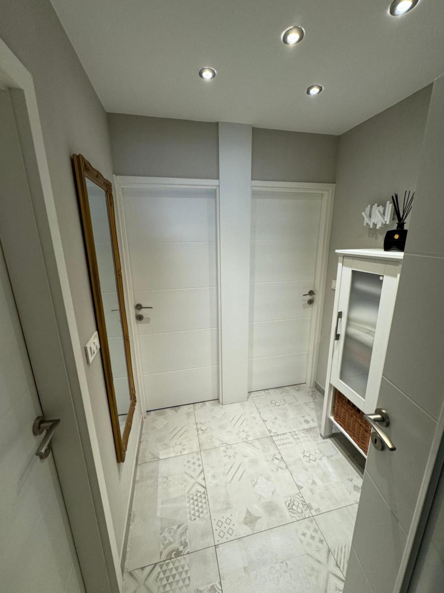Apartment Astra With Private Parking Split Luaran gambar