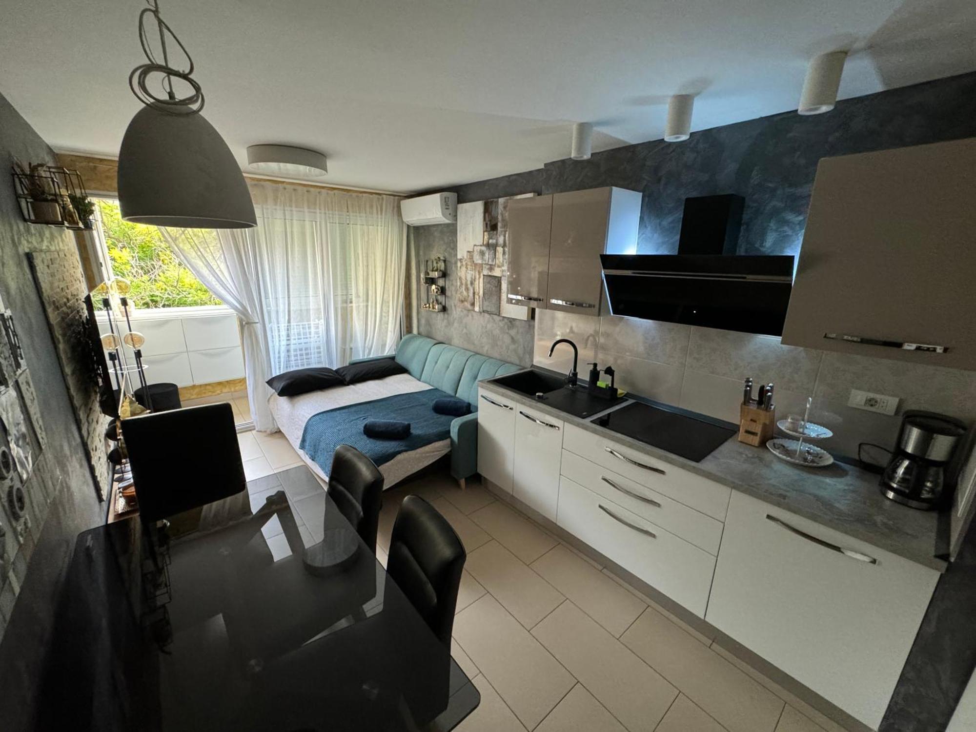 Apartment Astra With Private Parking Split Luaran gambar